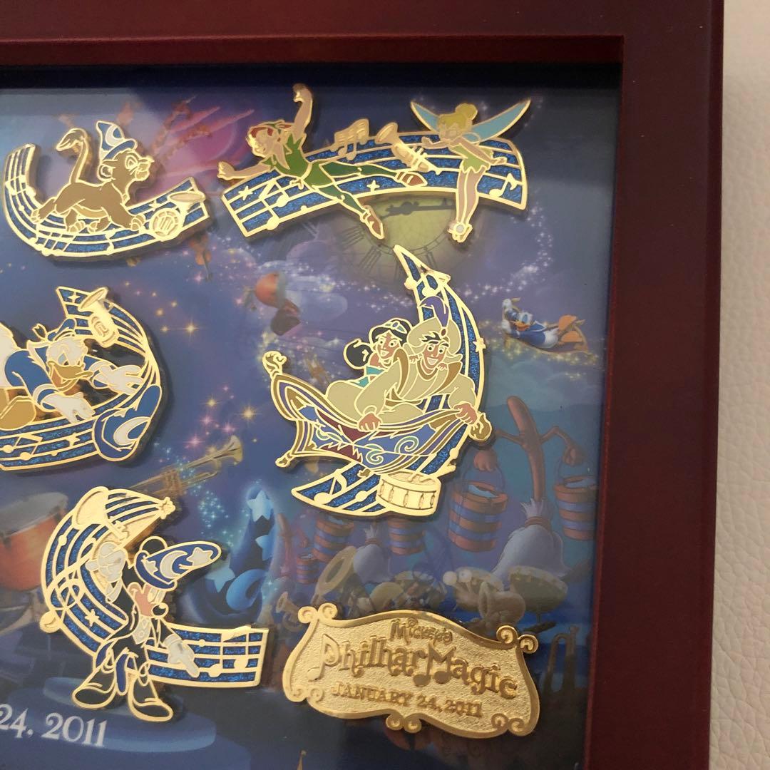 ディズニーランド　ミッキーのフィルハーマジック ピンバッジセット額入り