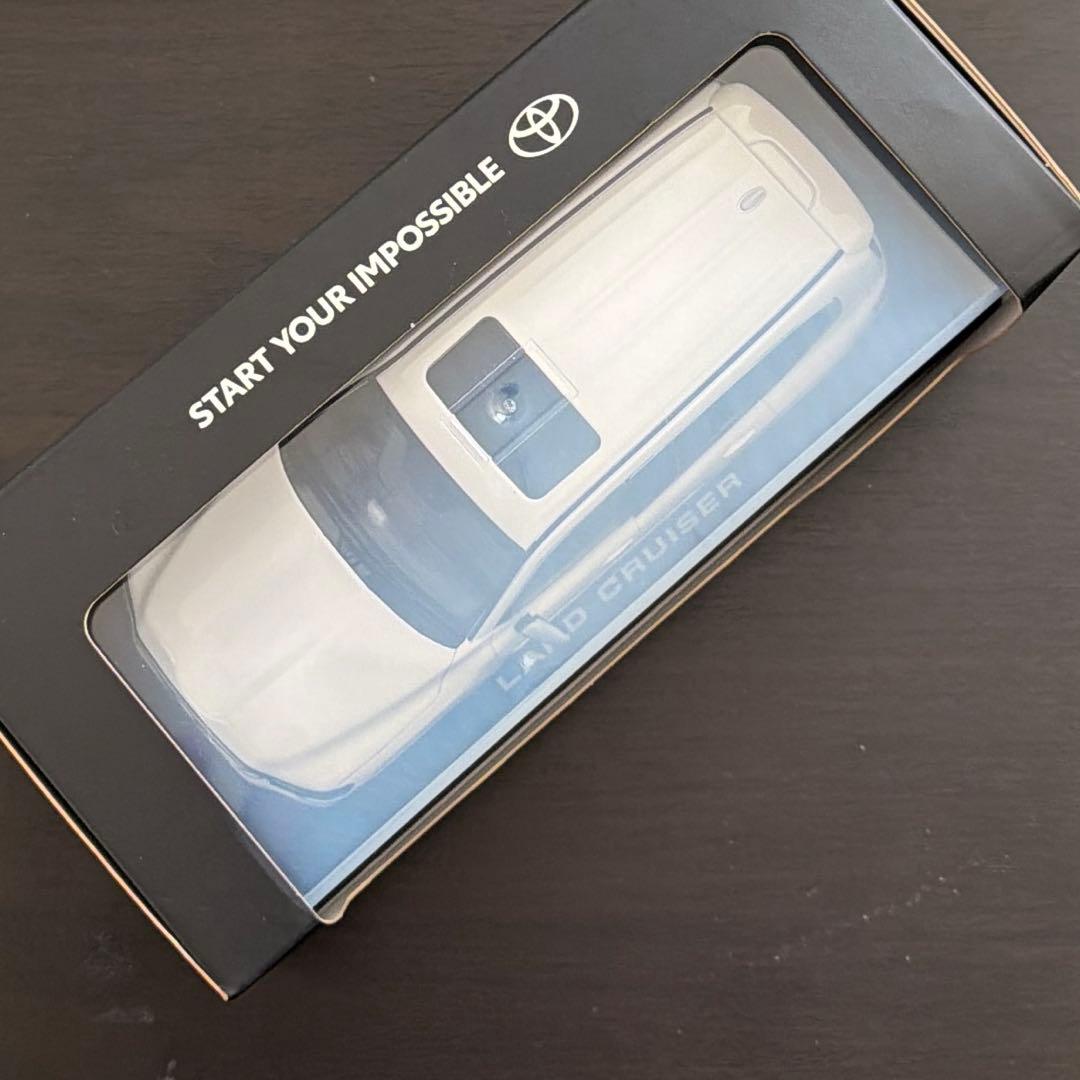 トヨタカラーサンプルミニカー】 　#トヨタ　#ランドクルーザー300