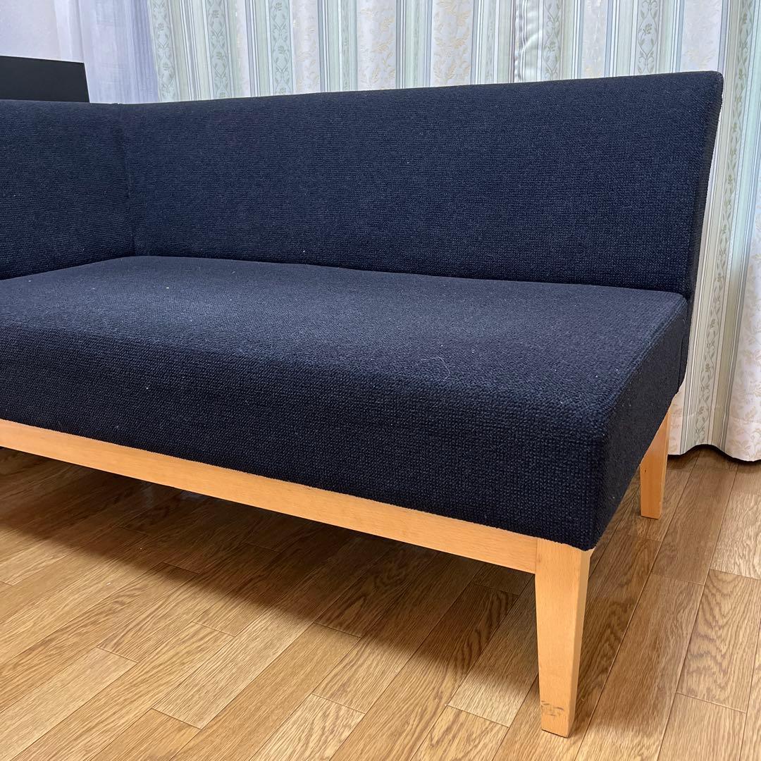 引越しのため3/7までのご購入です。 2人掛け用モダンソファー
