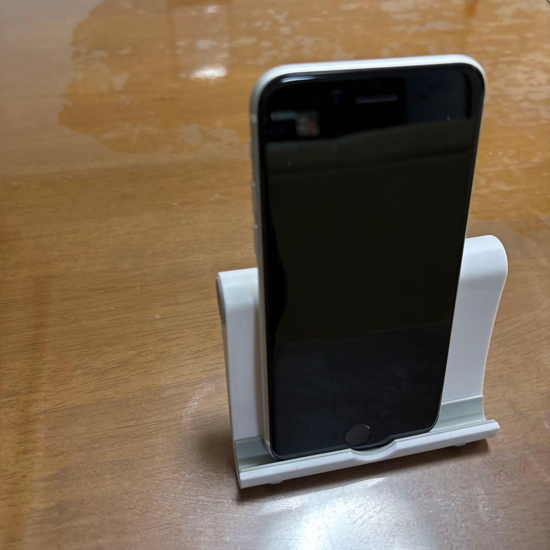 iPhoneSE 第2世代　１２８G ホワイト　白