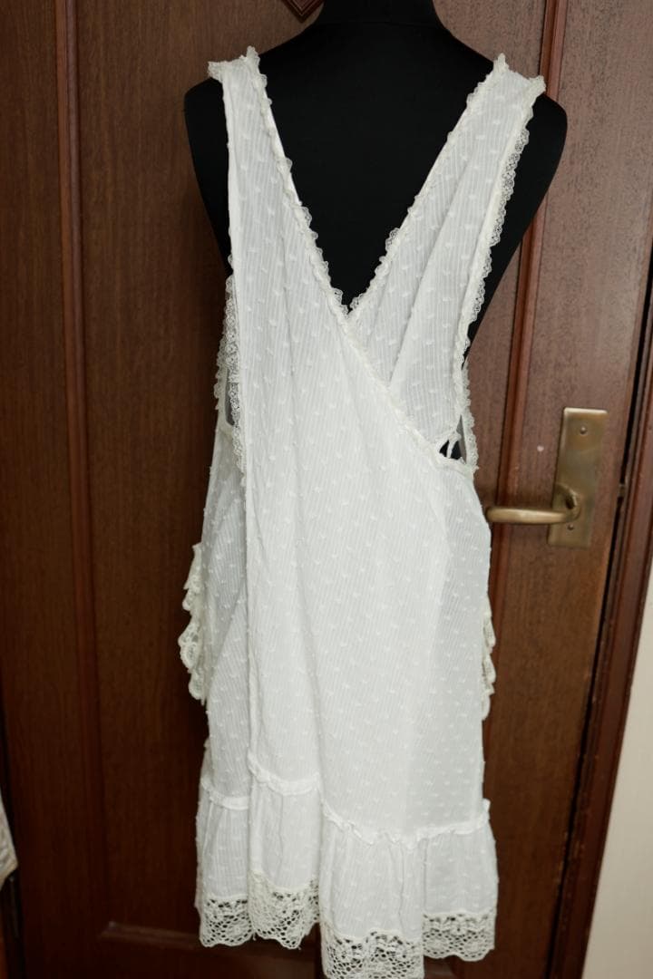 さえら　HISCHRONE ヒスクローネ　エプロン