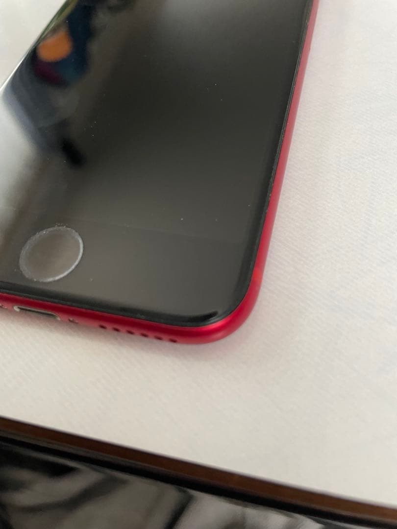 Apple iPhone SE第二世代 本体 64GB　レッド　赤