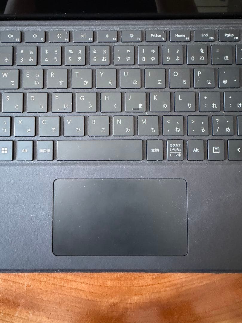 Surface Pro 8 本体