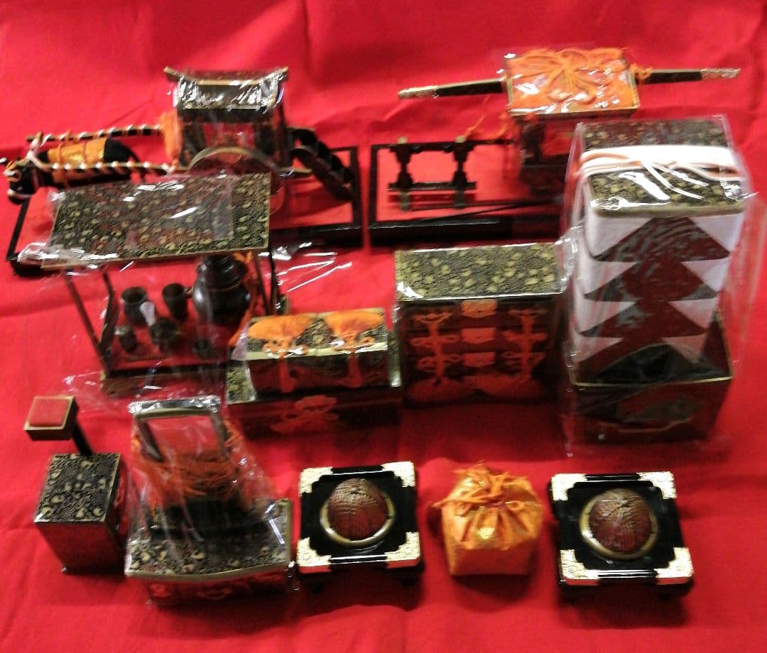 弥生 35号　雛道具・ひな祭り装飾品8点セット