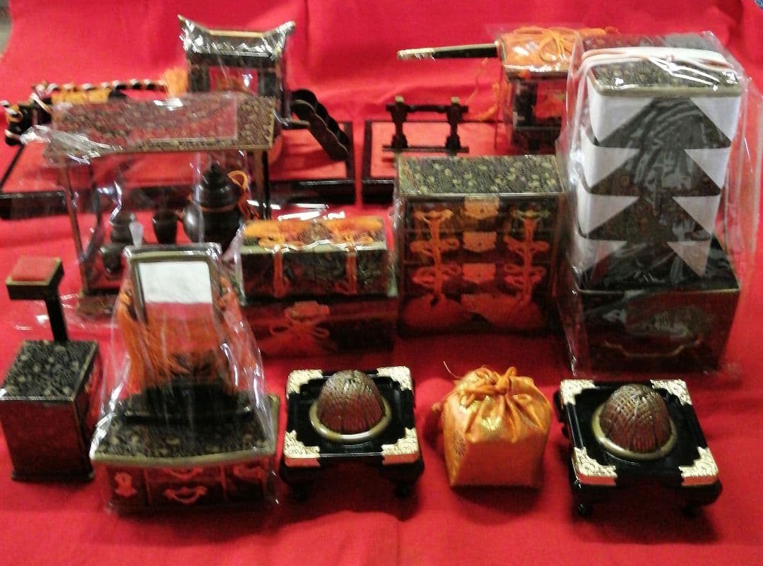 弥生 35号　雛道具・ひな祭り装飾品8点セット