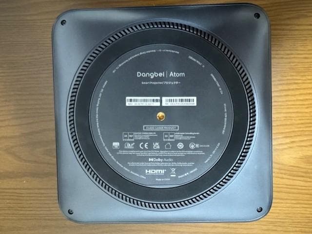 Dangbei Atom レーザープロジェクター　箱・付属品完備　動作確認済