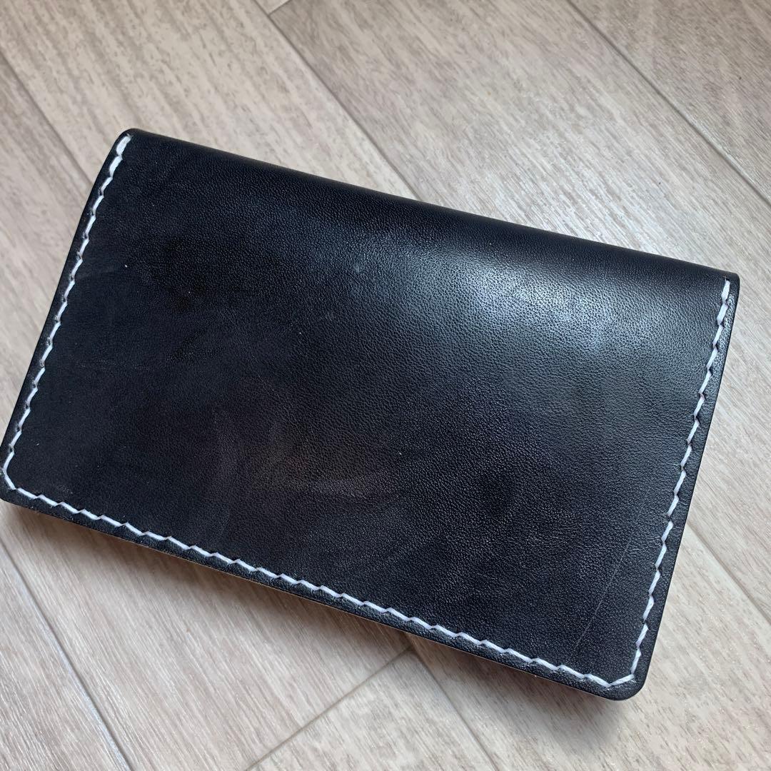 トラッカーウォレット　ミドル　丘染めブラック　ニッケル　白ステッチ