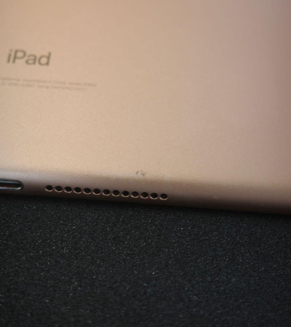 iPad 第6世代 128gb