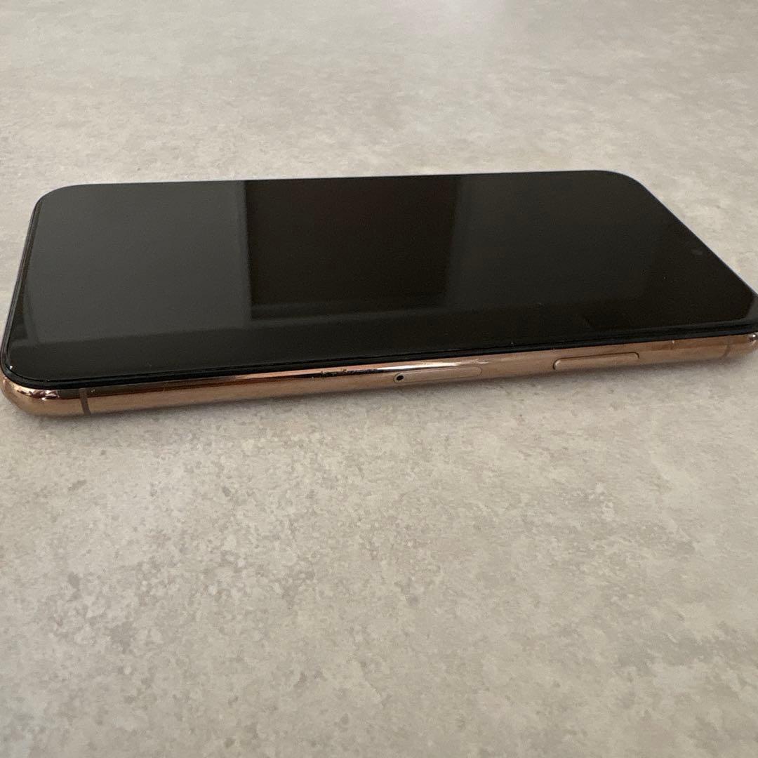 iPhone Xs 本体 256GB ゴールド(画面浮き/カメラ破損あり)