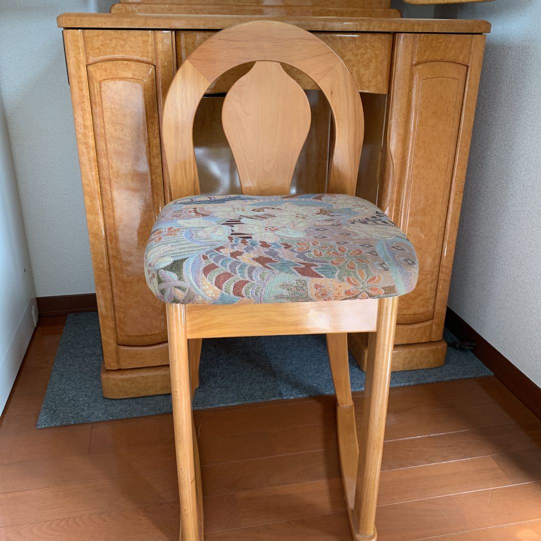 大塚家具ドレッサー　チェアーのみ