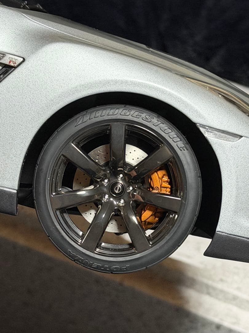 オートアート 日産 GT-R R35 Premium edition