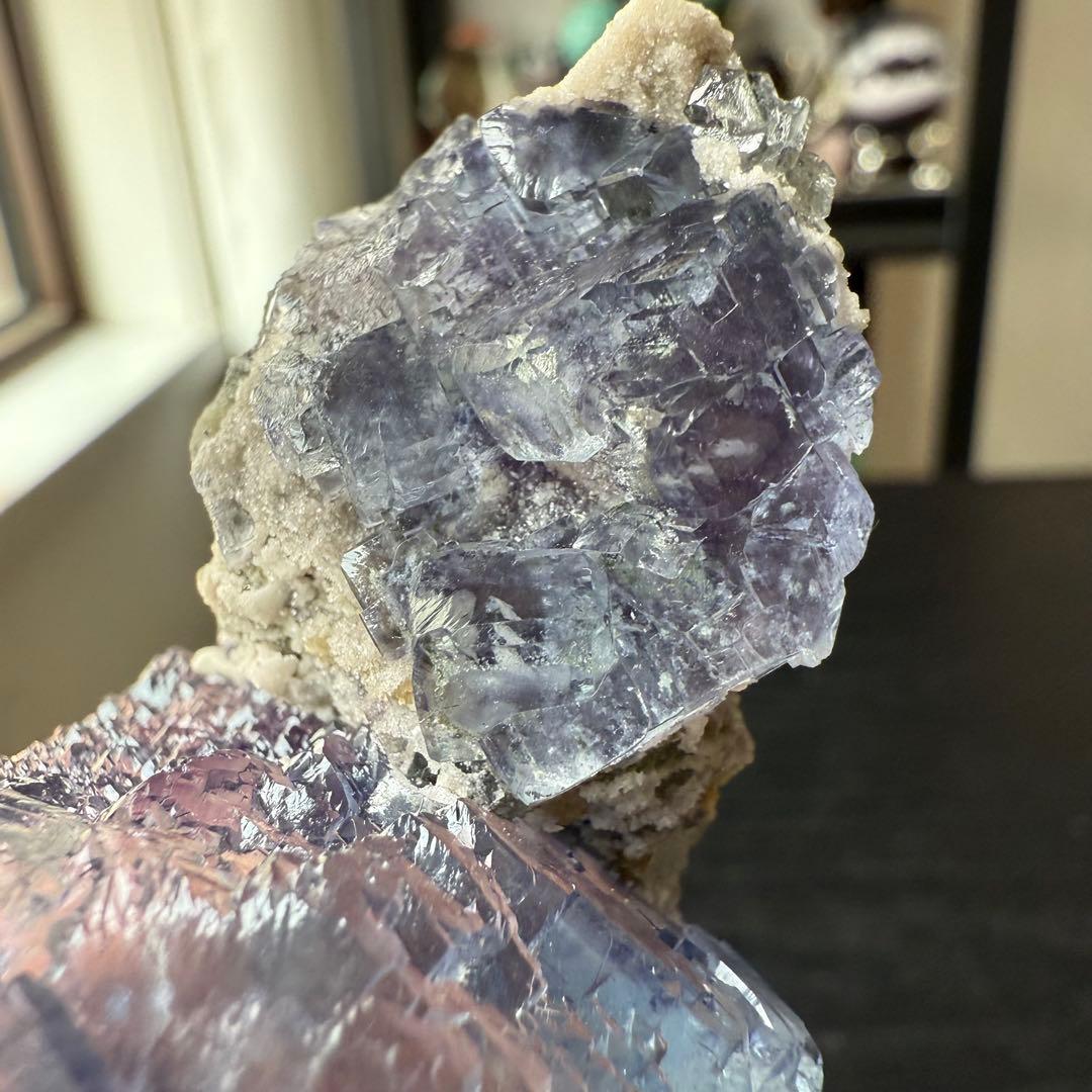 天然石フローライトの原石　置物　鉱物NO.062312