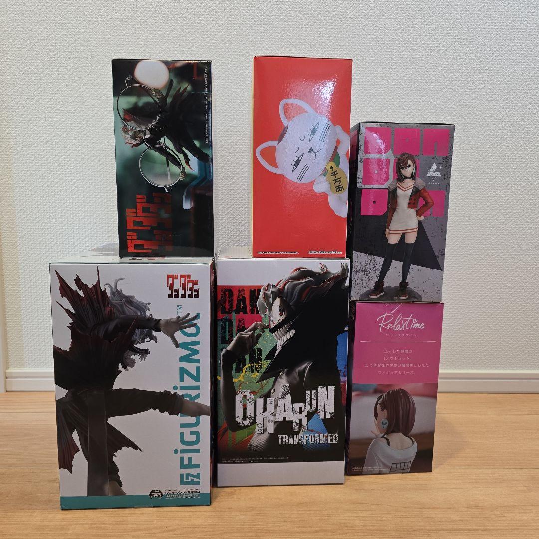 ダンダダンフィギュア&グッズ6点セット～オカルン、モモ、ターボババア