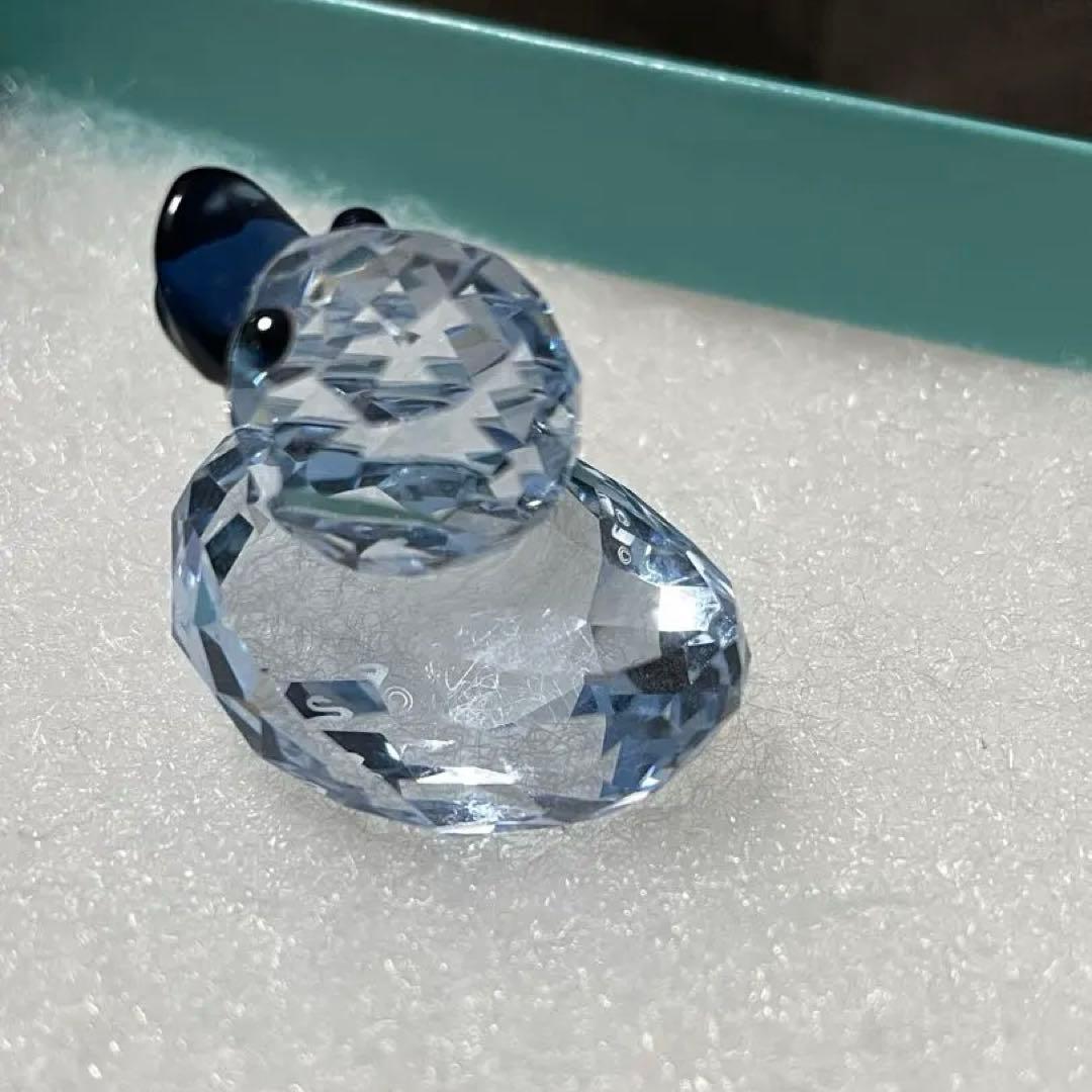 スワロフスキー　ハッピーダック　ブルー