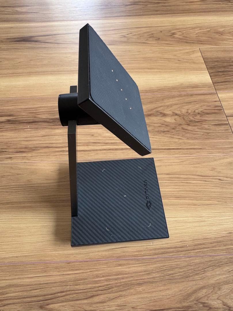 Pitaka タブレットスタンド MagEZ Charging Stand