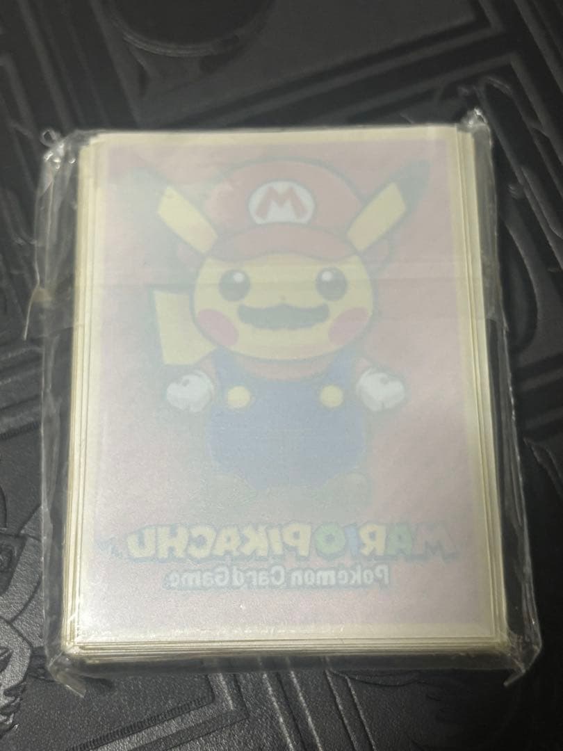 ポケモンカード　マリオピカチュウ スリーブ　新品未開封