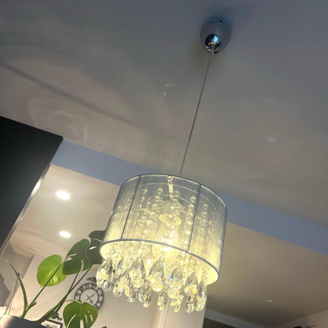 可愛すぎるシャンデリア ペンダントシャンデリア クリスタルガラス 1灯 LED