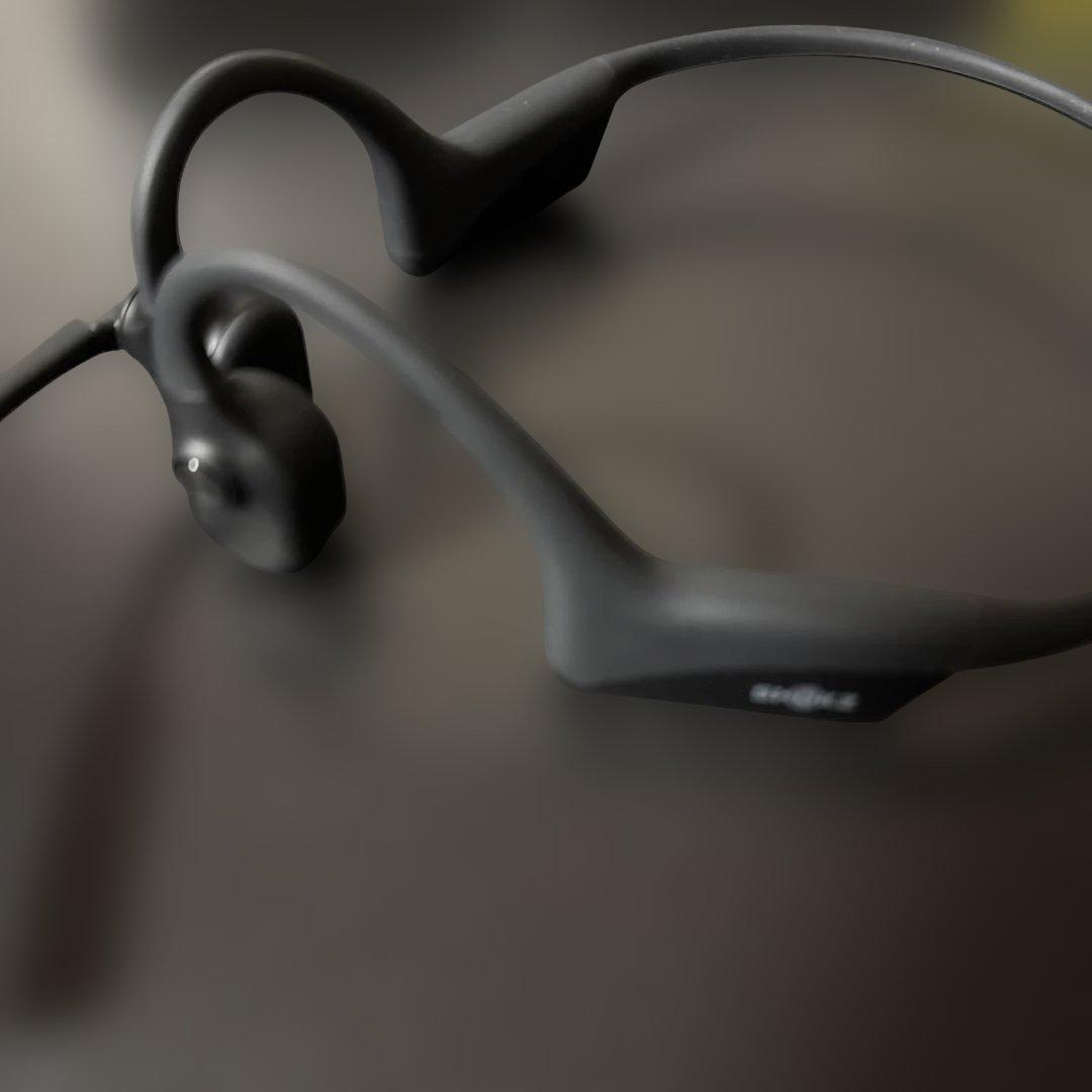 Shokz OpenComm 2UC 骨伝導ワイヤレスヘッドホン/ヘッドセット