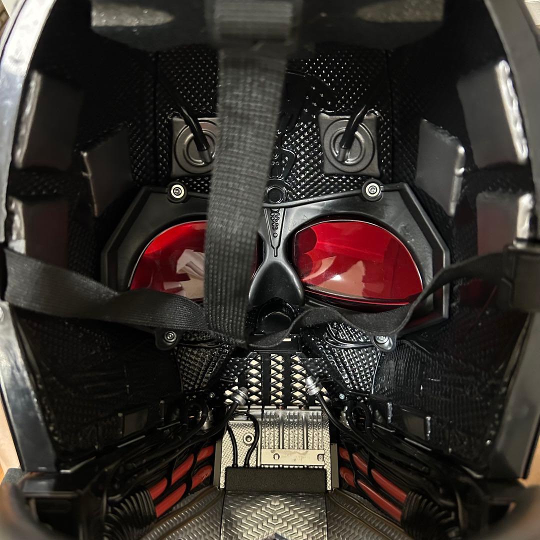 スター・ウォーズ 1/1 レプリカ ダース・ベイダー ヘルメット 音声作動可能