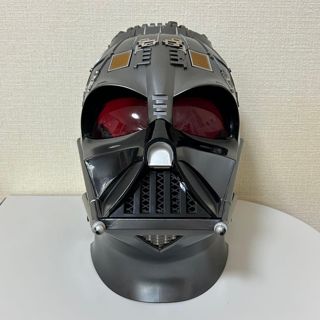 スター・ウォーズ 1/1 レプリカ ダース・ベイダー ヘルメット 音声作動可能