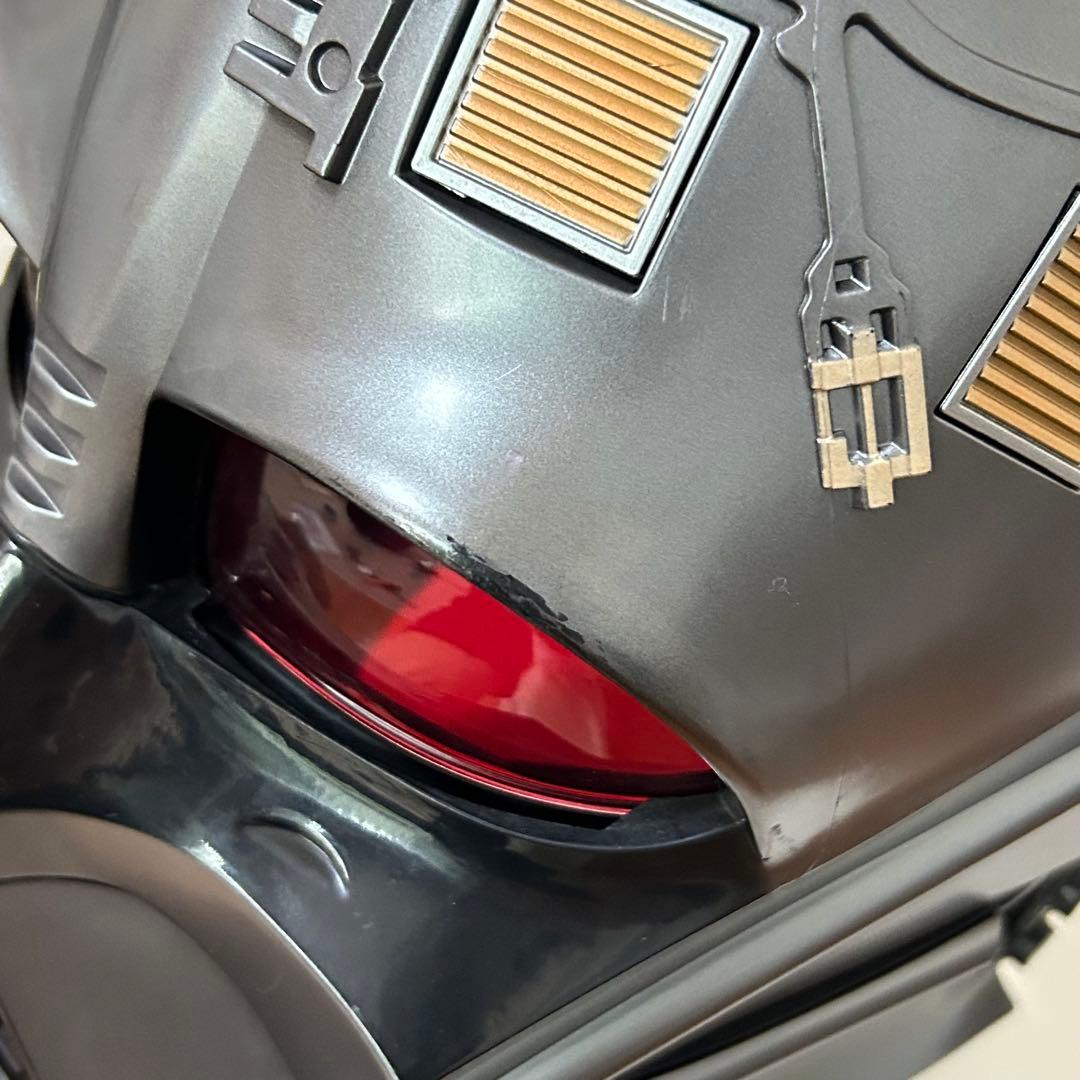 スター・ウォーズ 1/1 レプリカ ダース・ベイダー ヘルメット 音声作動可能