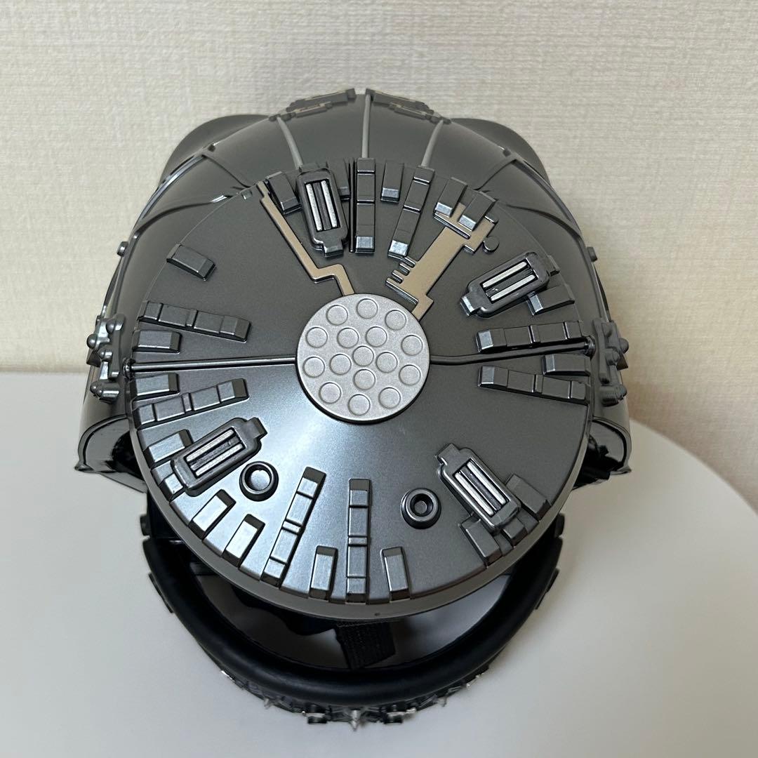 スター・ウォーズ 1/1 レプリカ ダース・ベイダー ヘルメット 音声作動可能