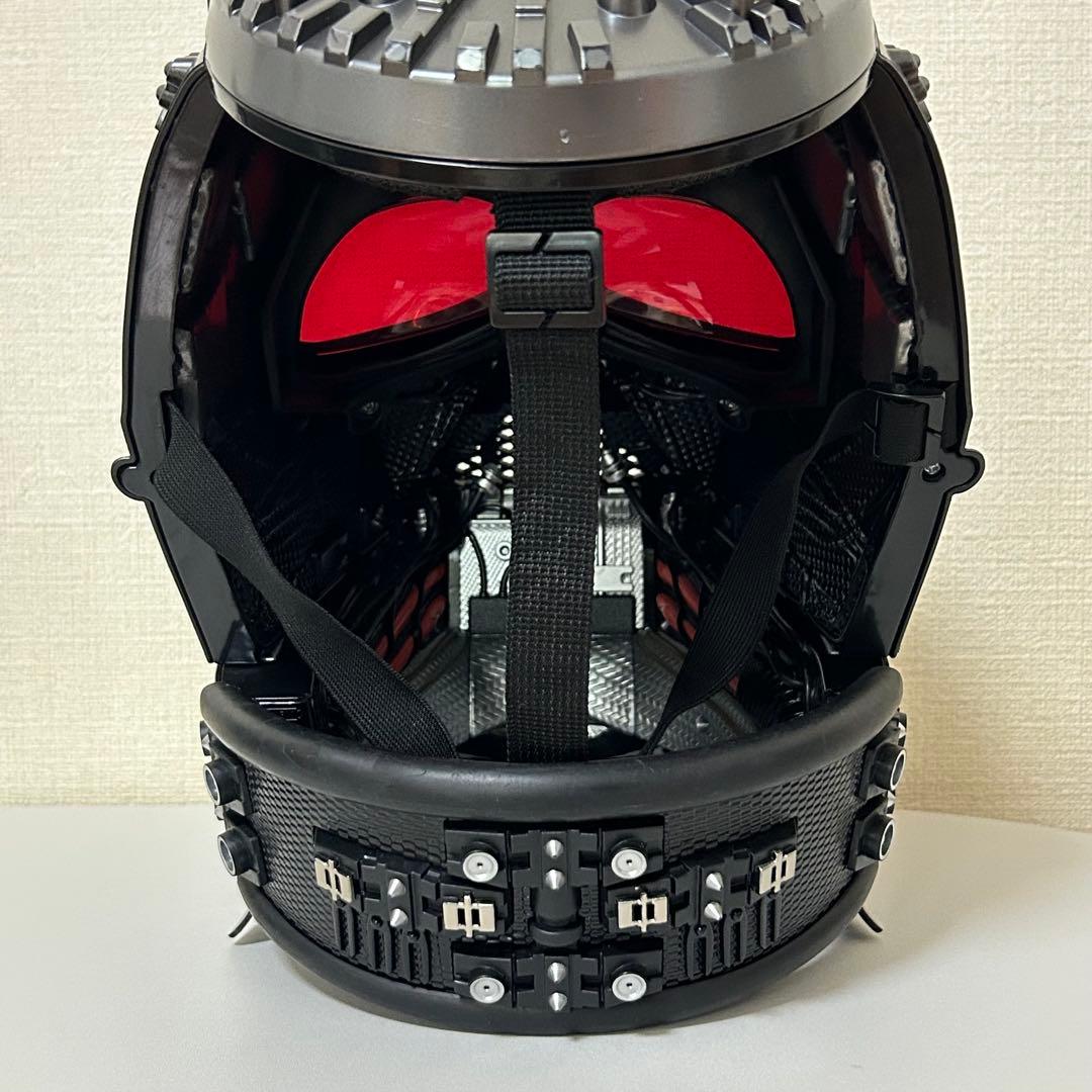 スター・ウォーズ 1/1 レプリカ ダース・ベイダー ヘルメット 音声作動可能