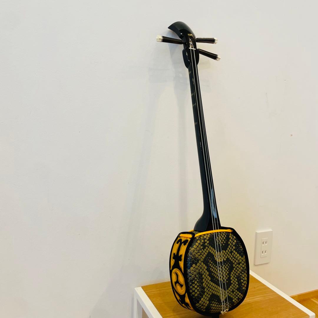 良品 本格 沖縄三線 蛇味線 沖縄三味線 初心者 人工革 ヘビ