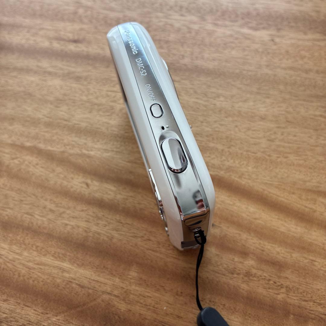 使用数回 美品　LUMIX DMC-S2