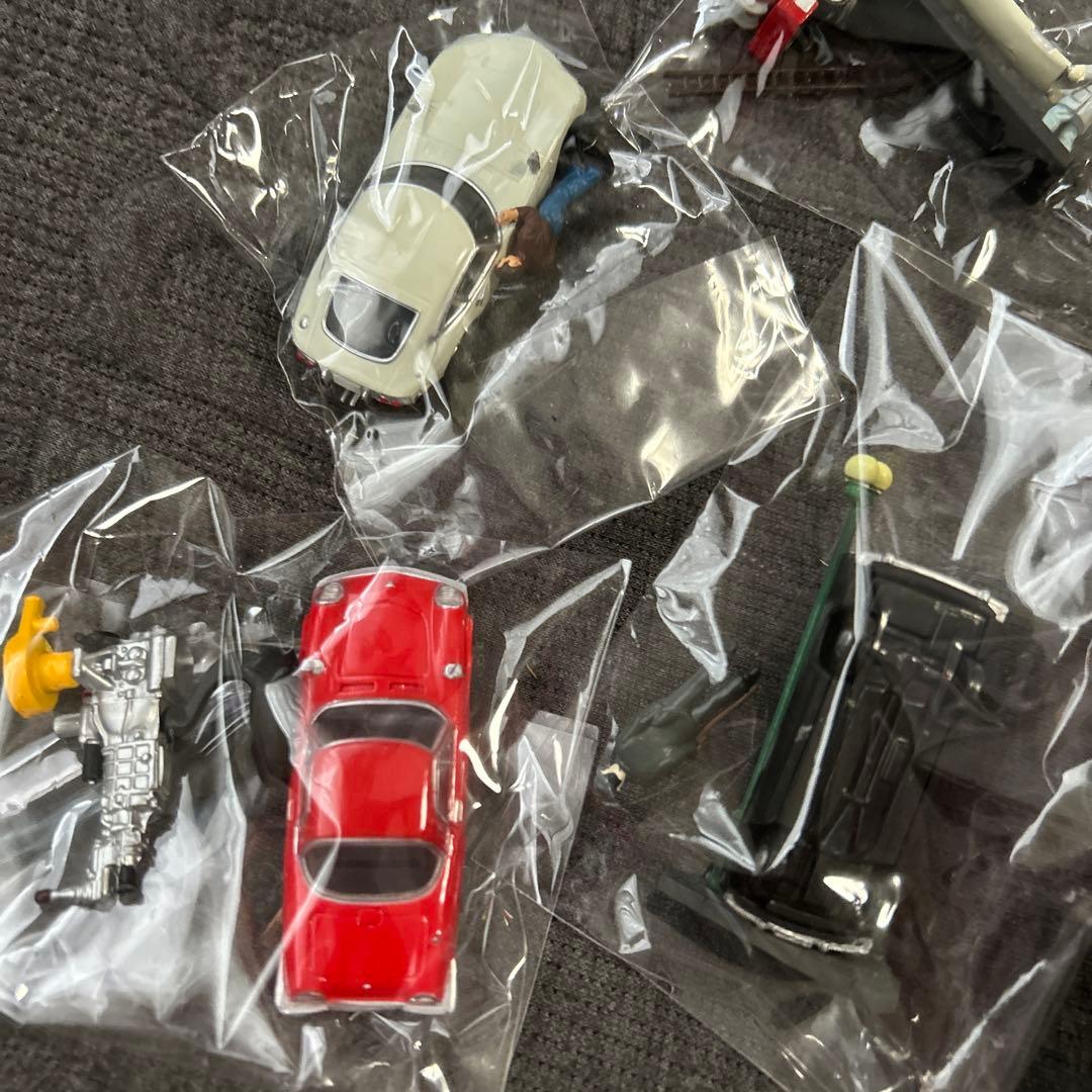 レトロ‼️ ミニチュア カー バイクなど 人間付き 44個入り