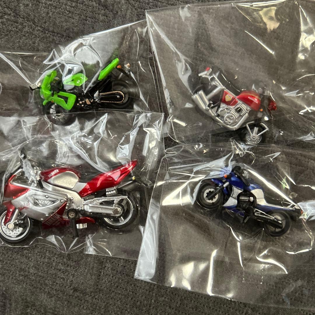 レトロ‼️ ミニチュア カー バイクなど 人間付き 44個入り