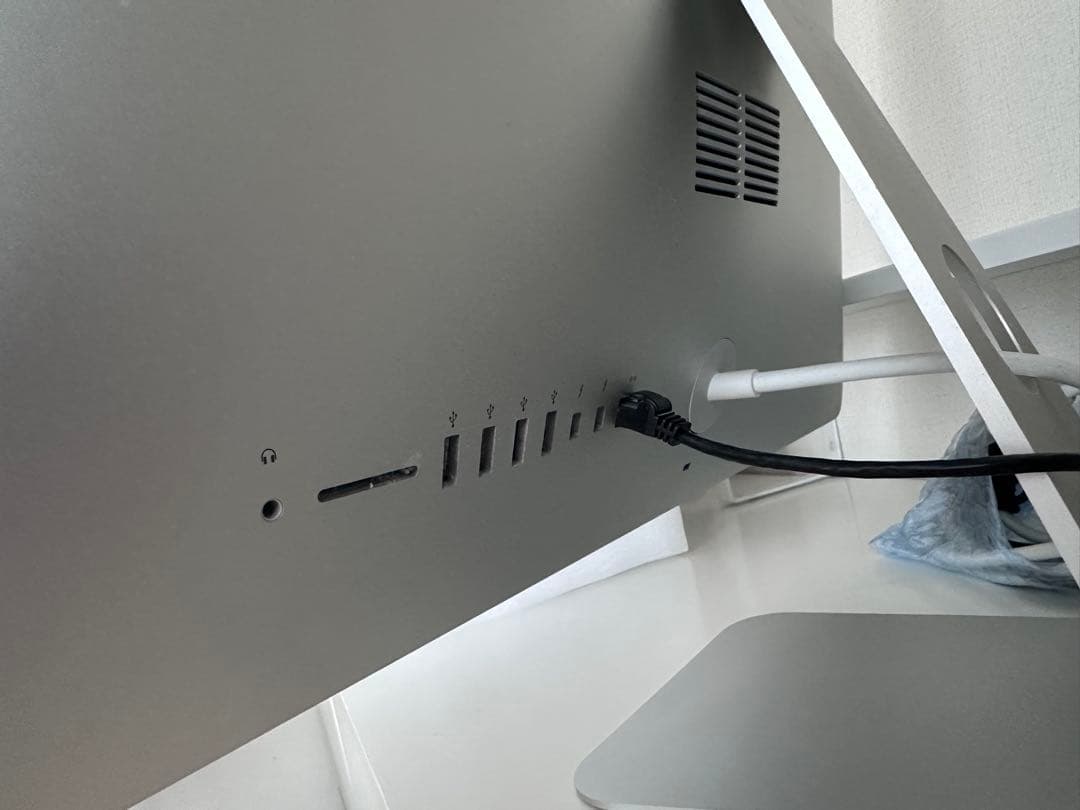 Macデスクトップ iMac (Retina 4K, 21.5-inch, Late2015)