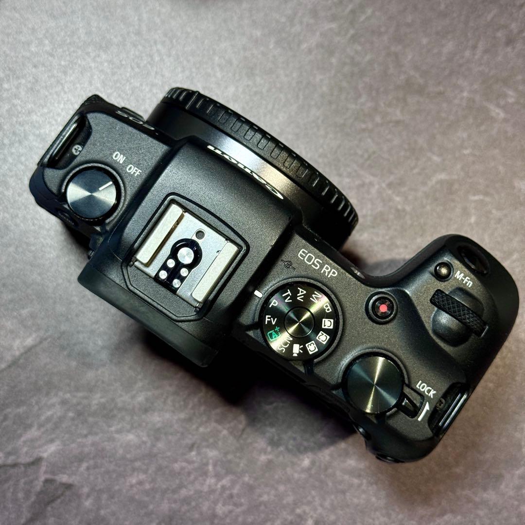Canon EOS RP ボディ＋グリップ ミラーレスカメラ