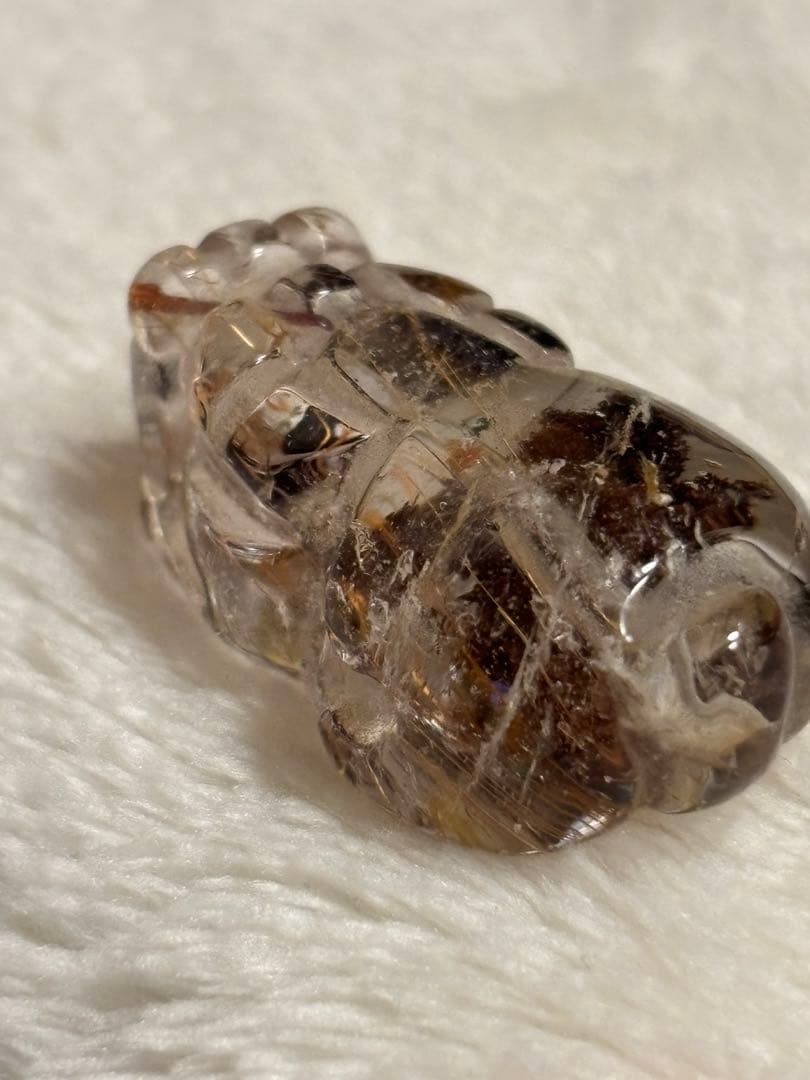 財運【天然石】ルチルクォーツ 貔貅（ヒキュウ）パーツ 1点