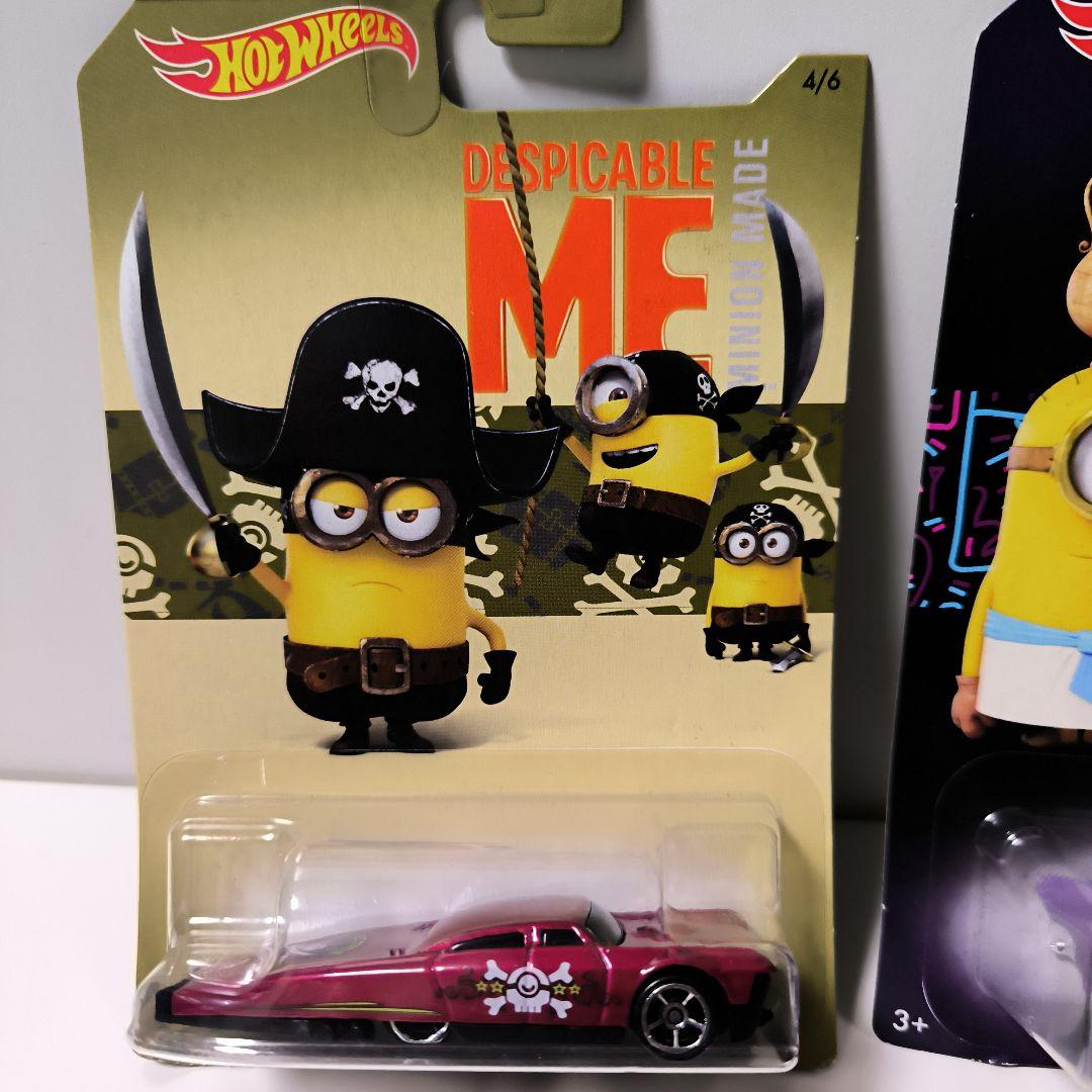 ミニオンモデルのホットウィールミニカー7台