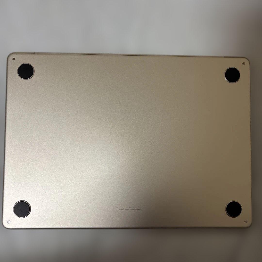 Apple MacBook Air M2 13.6インチ 2022