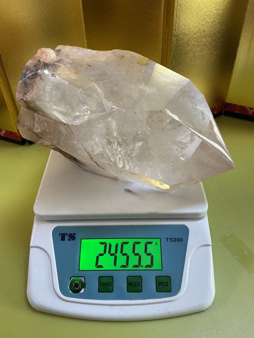 虹入りヒマラヤ水晶6角柱　水晶　観賞石