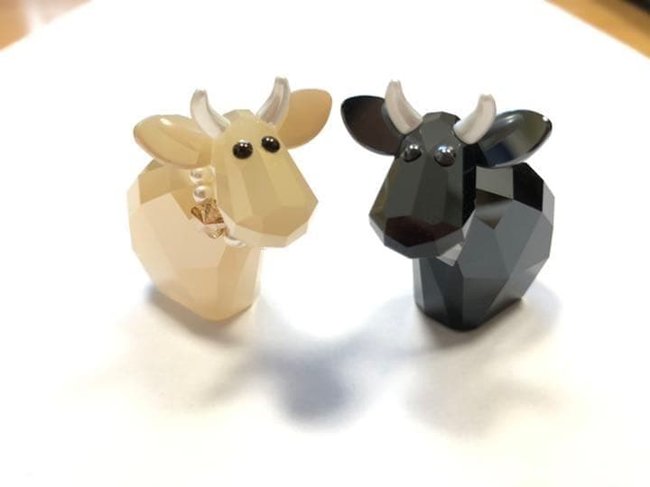 訳あり　スワロフスキー モー 2010年　Glamour Mos ペア