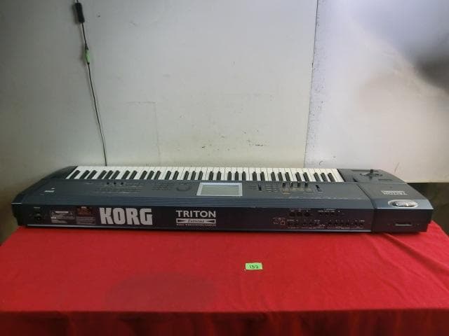 132：KORG　TRITONEX76　ジャンク　引取限定：埼玉県所沢市
