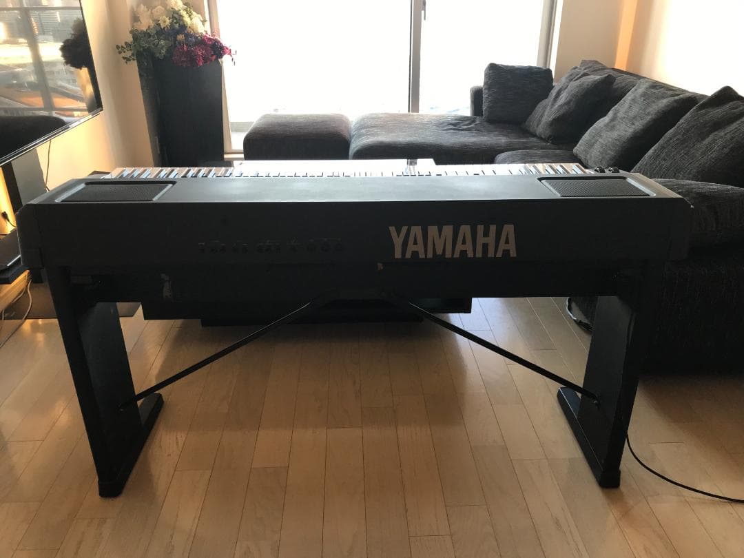 YAMAHA エレクトリックピアノ　P-200