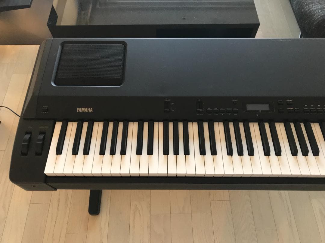 YAMAHA エレクトリックピアノ　P-200