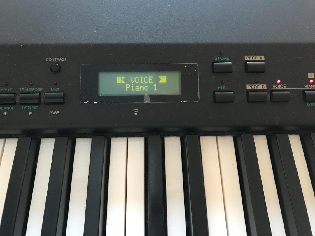YAMAHA エレクトリックピアノ　P-200