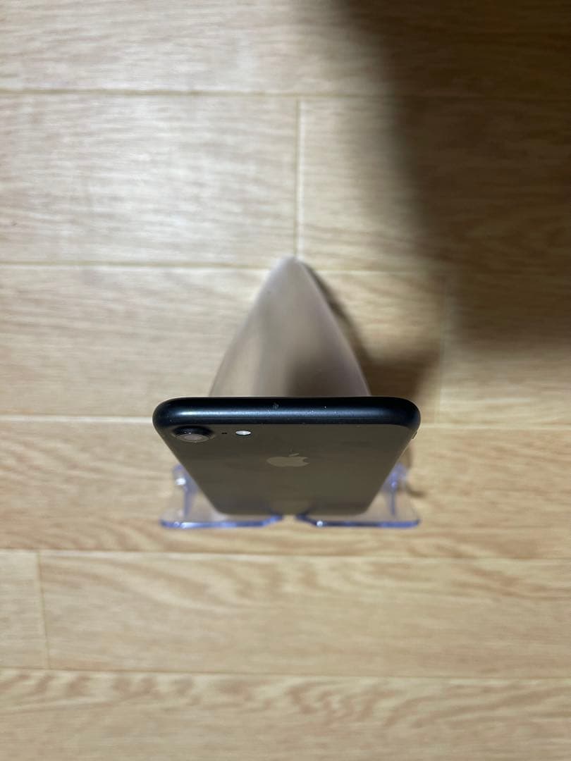 Iphone7 32GB ブラックSIMフリーバッテリー98%良品