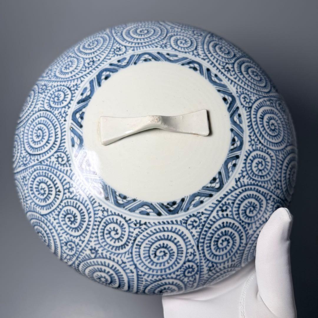 古伊万里　染付　蛸唐草　蓋付き鉢　直径21.5cm　共箱　蒐集家旧蔵品　状態◎