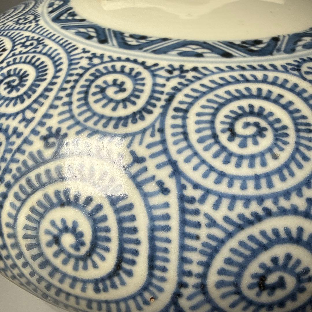 古伊万里　染付　蛸唐草　蓋付き鉢　直径21.5cm　共箱　蒐集家旧蔵品　状態◎