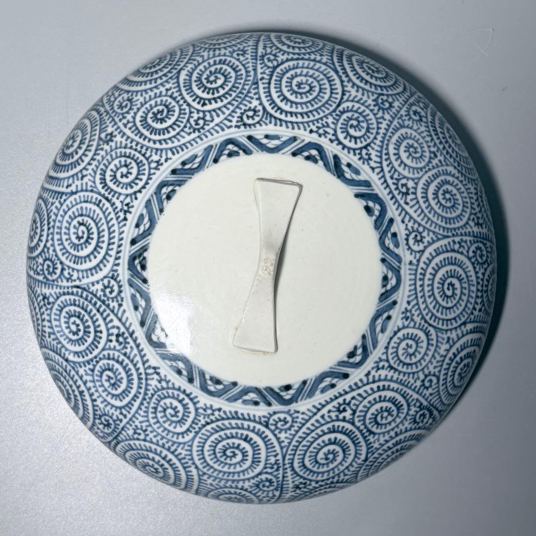 古伊万里　染付　蛸唐草　蓋付き鉢　直径21.5cm　共箱　蒐集家旧蔵品　状態◎