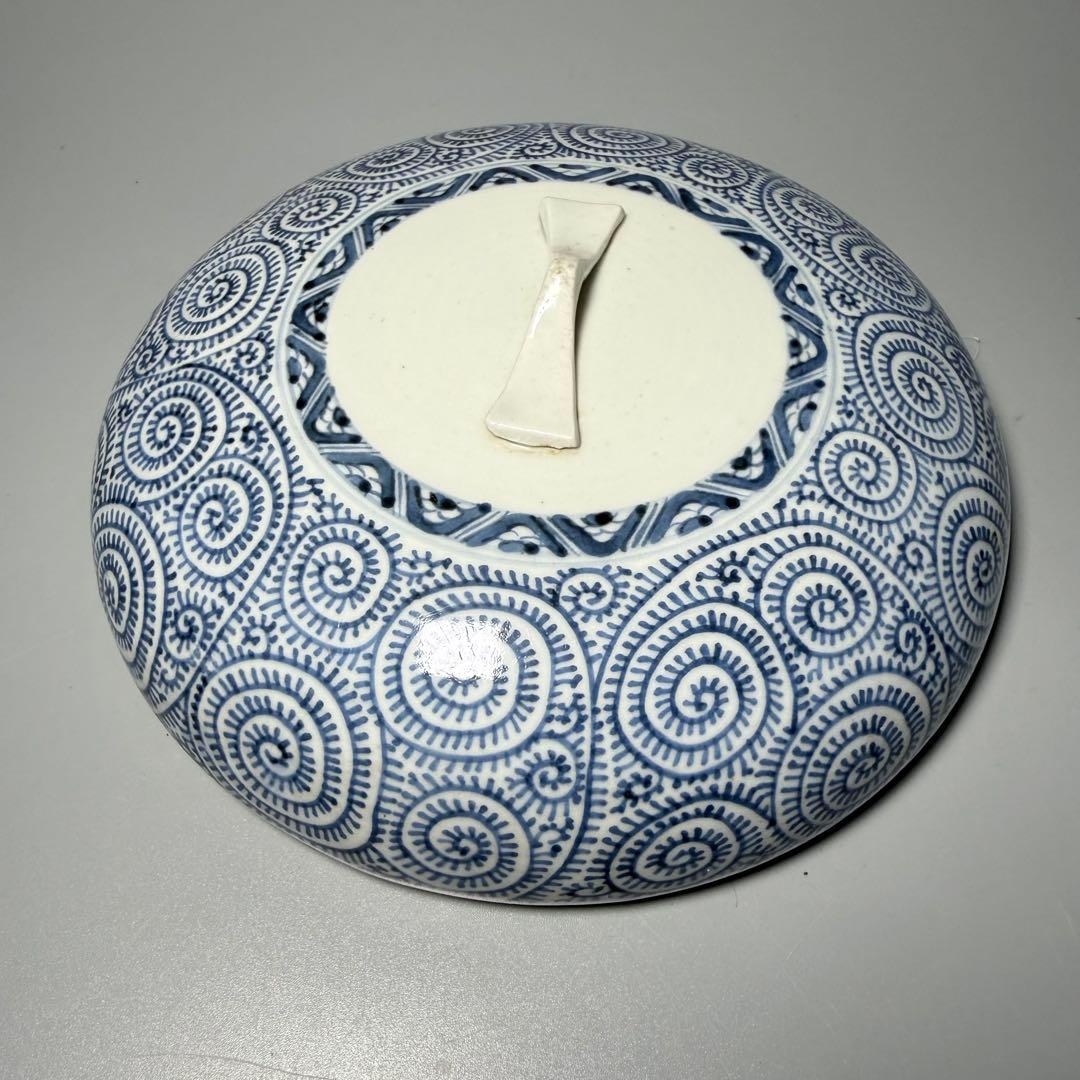 古伊万里　染付　蛸唐草　蓋付き鉢　直径21.5cm　共箱　蒐集家旧蔵品　状態◎