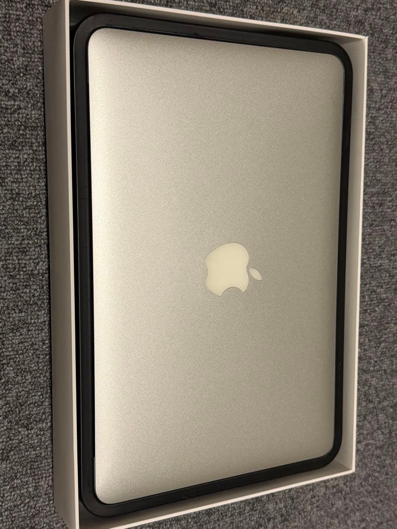MacBook Air 11インチ 2010