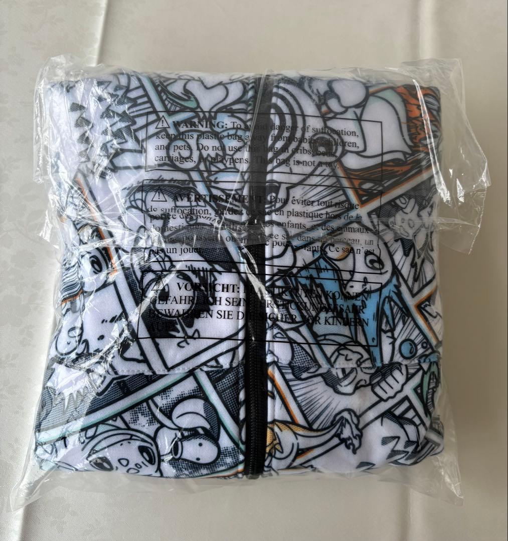 ポケモン海外大会　EUIC 2026 パーカー L 新品未開封