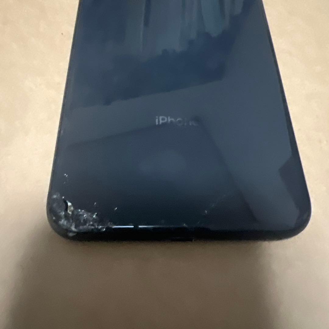 Apple iPhone 8 Plus ブラック